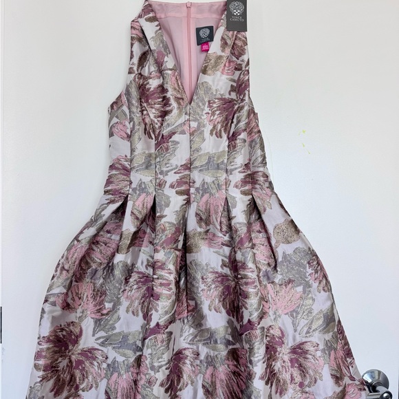 Vince Camuto Jacquard Floral Sleeveless Dress size 6 - Picture 1 of 5
